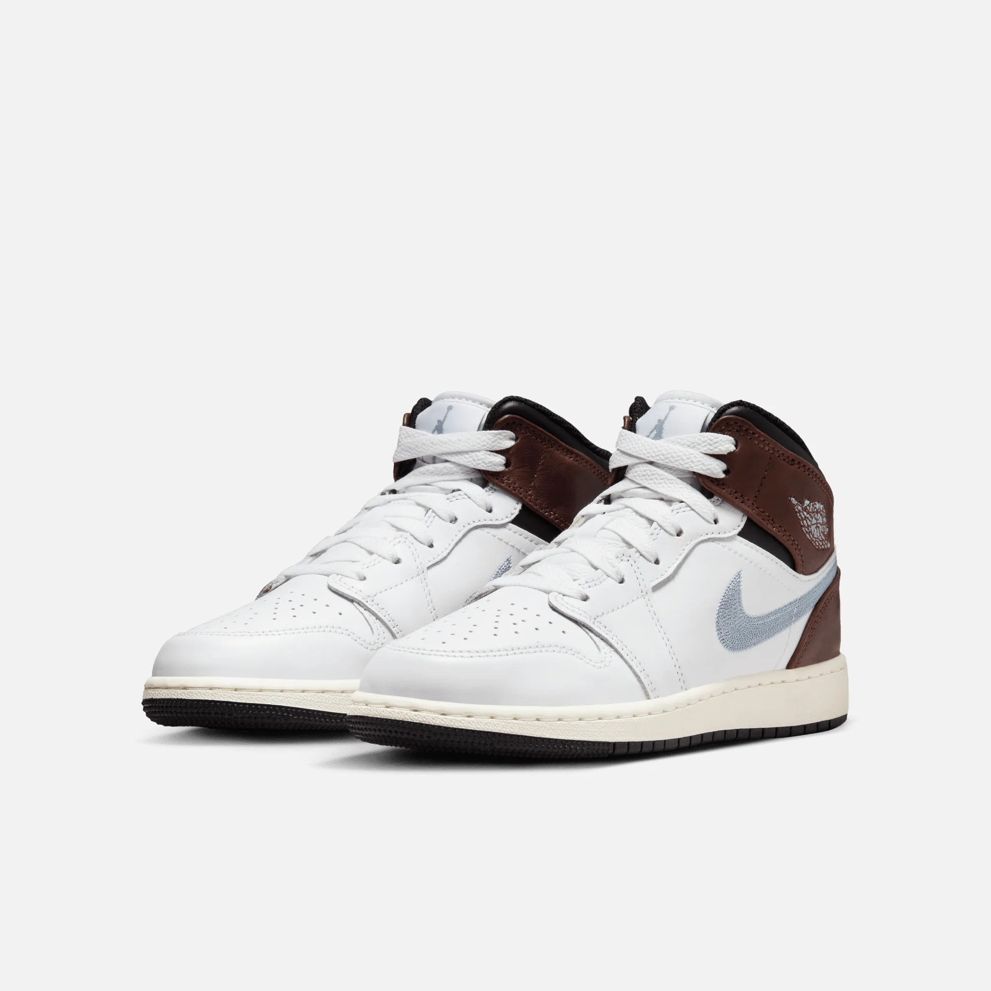 Air Jordan Big Kids' 1 Mid SE Embroidered Mocha Blue (GS)