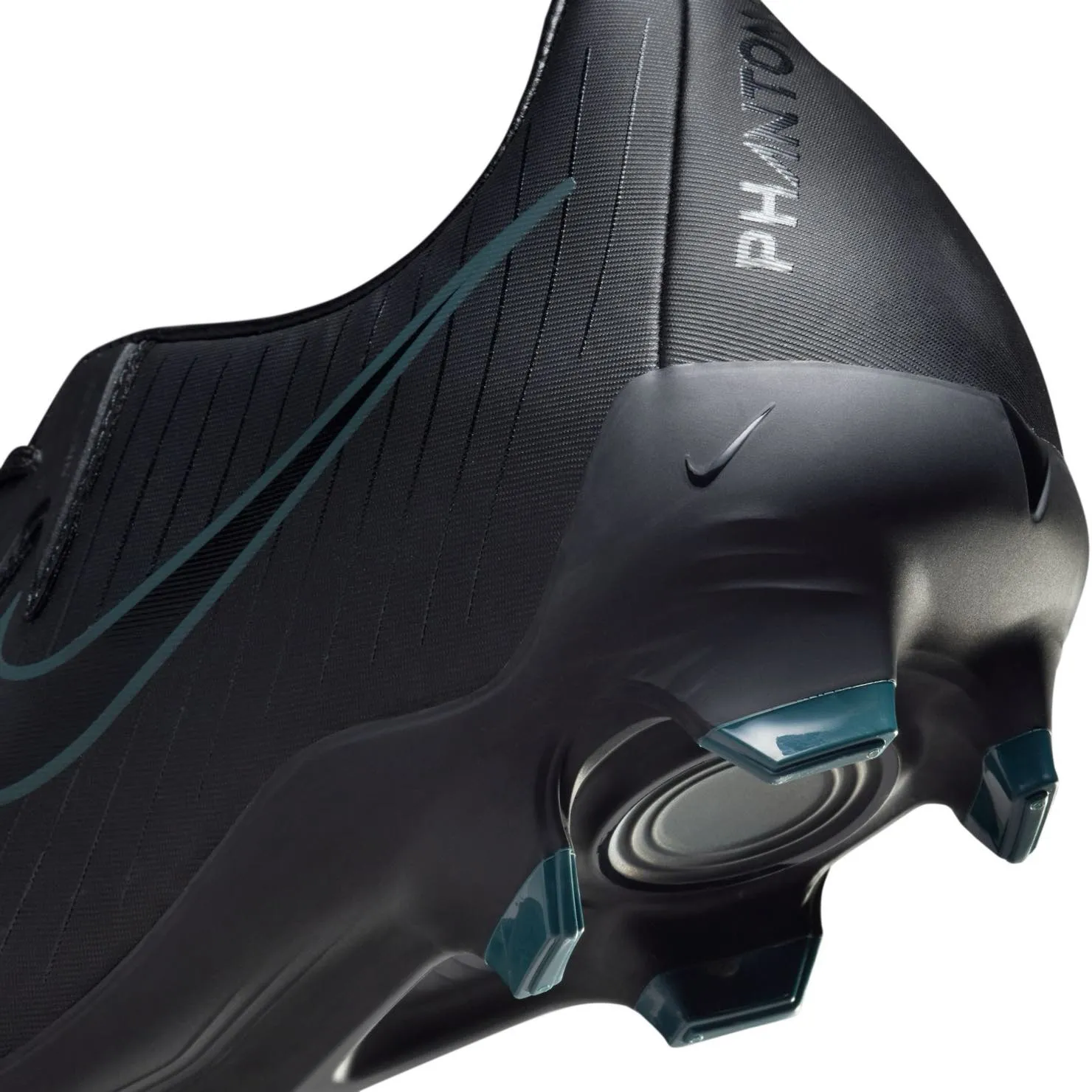 Nike Phantom GX 2 Academy MG